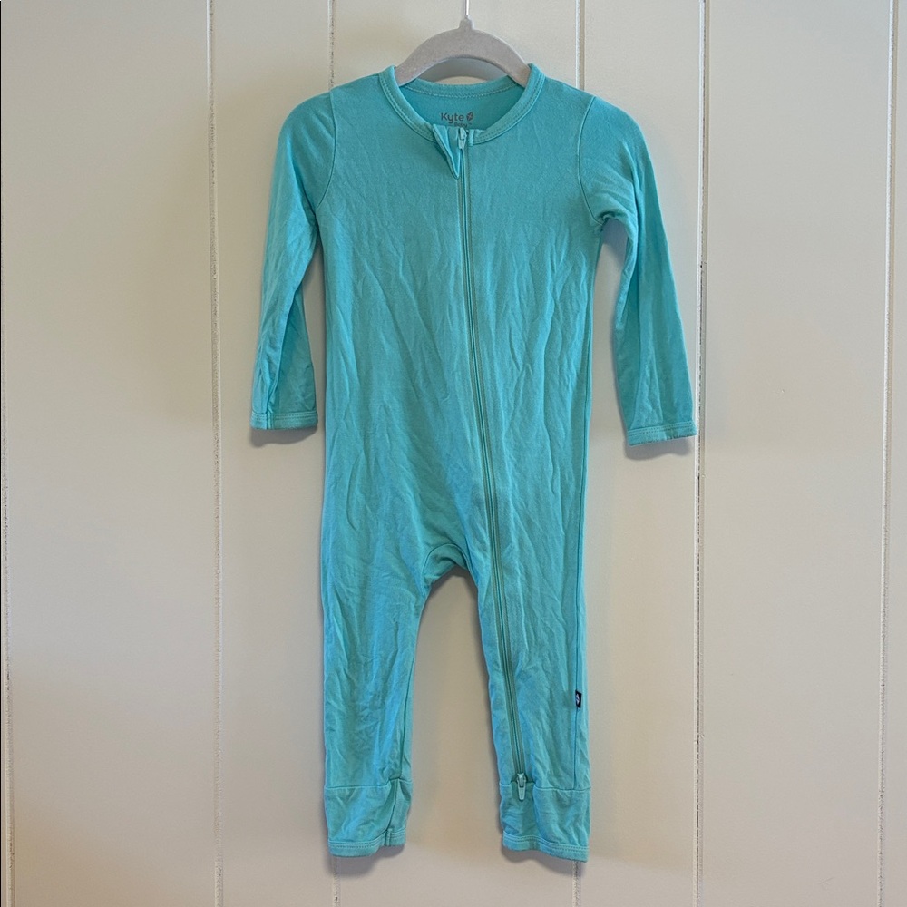 Kyte Baby Zip Romper